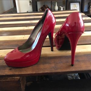 Guess Ruby Red Glossy High Heels, Size: 8